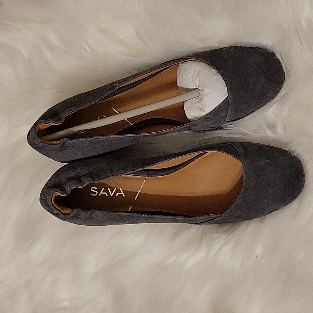 Sava Everly Gray Suede Leather 2" block heel pump 37 EUR 6.5 US New no tag… - Picture 2 of 8